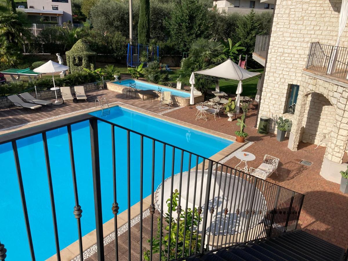 Residence Segattini Рива дел Гарда Екстериор снимка