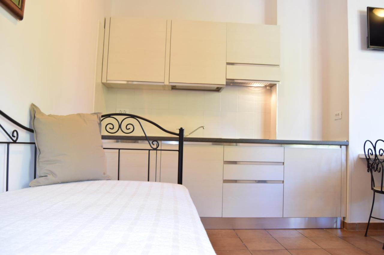 Residence Segattini Рива дел Гарда Екстериор снимка