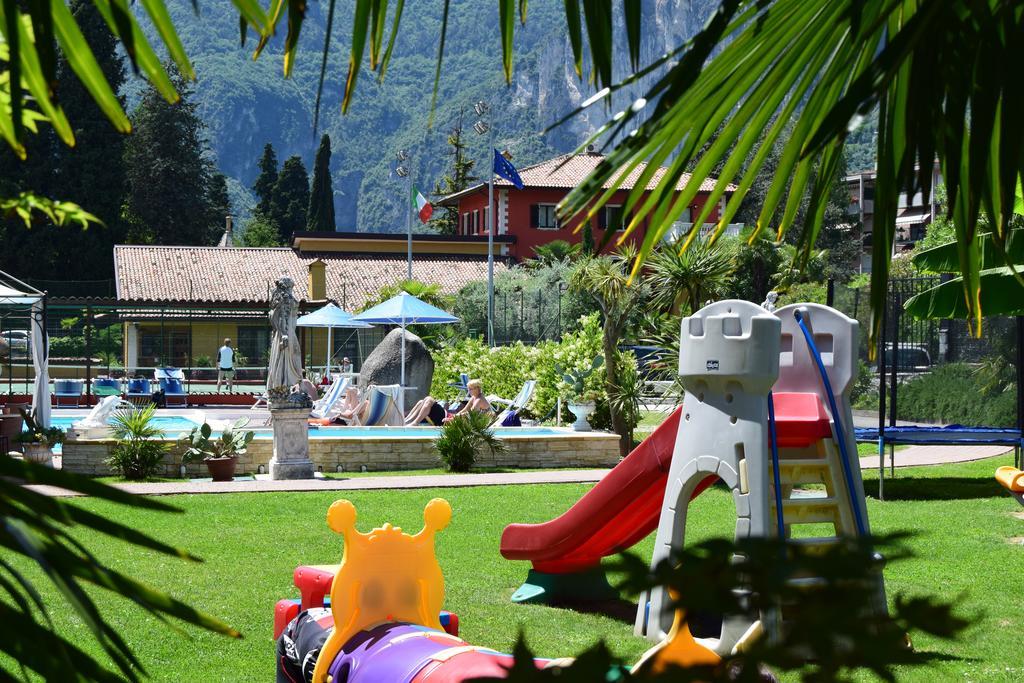 Residence Segattini Рива дел Гарда Екстериор снимка